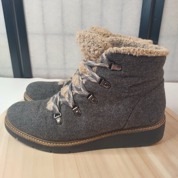 Dr. Scholl's So Cozy Gray Ankle Flannel & Faux Fur Waterproof Boots Women US 9M - Picture 6 of 16